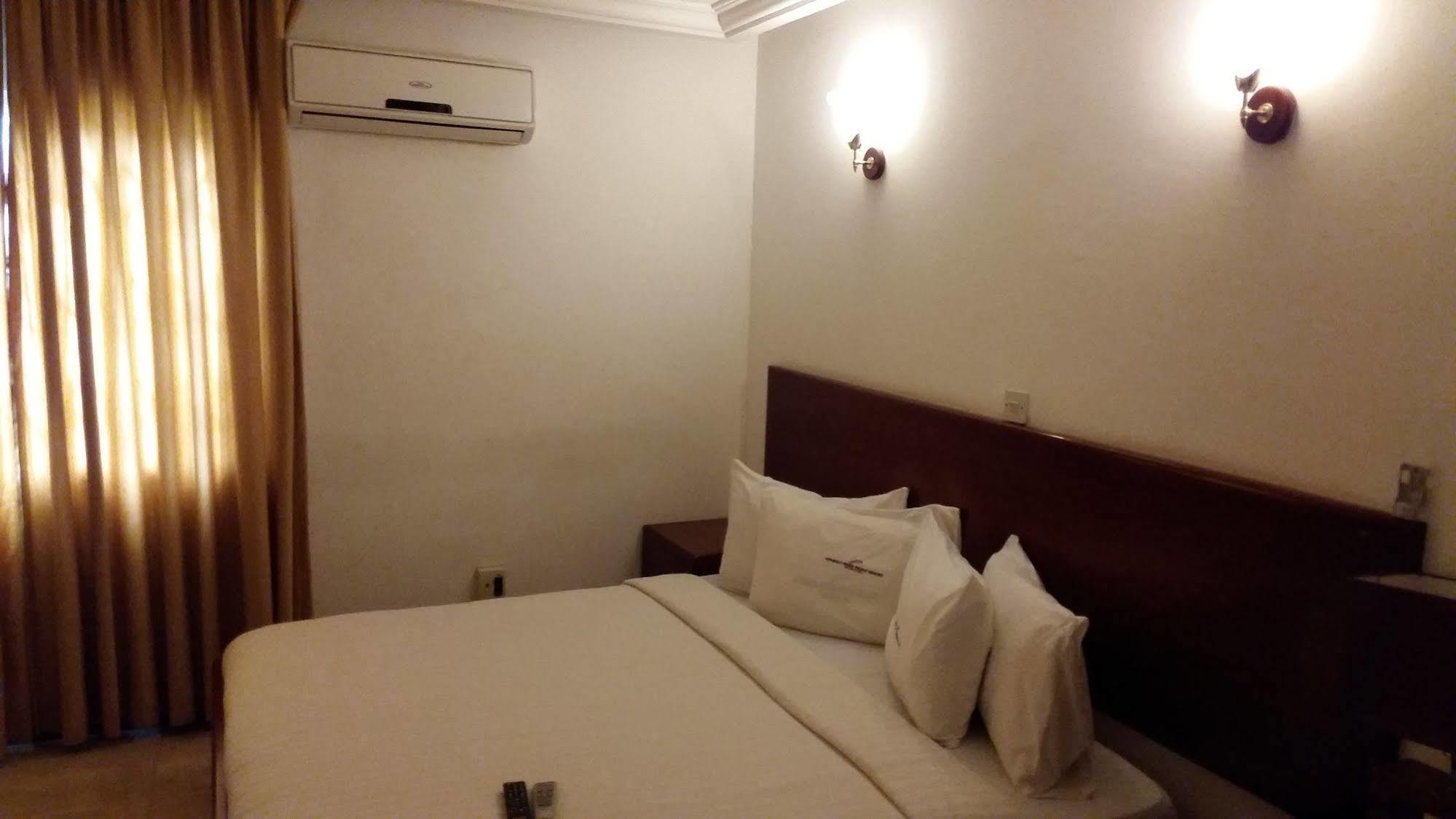 Afrikiko River Front Resort Akosombo Exteriér fotografie